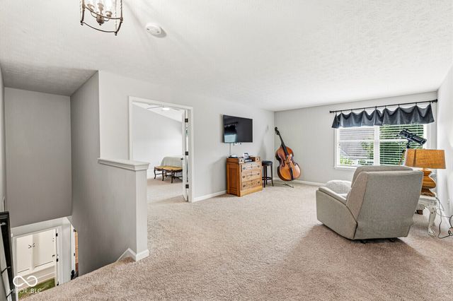 6199 Edenshall Lane, Noblesville, IN 46062