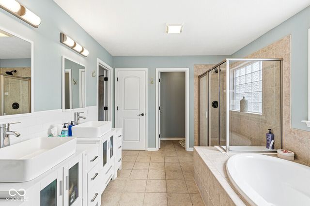 6199 Edenshall Lane, Noblesville, IN 46062