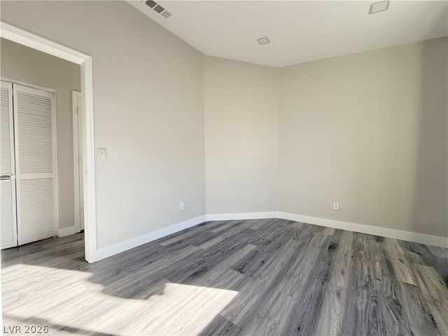 9362 Santa Fe Rose Street, Las Vegas, NV 89123