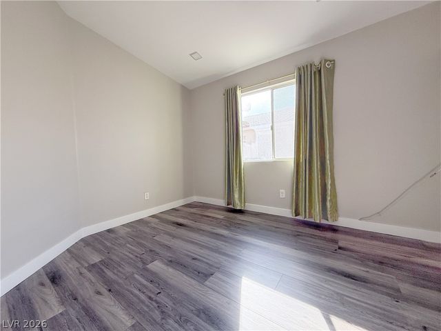 9362 Santa Fe Rose Street, Las Vegas, NV 89123