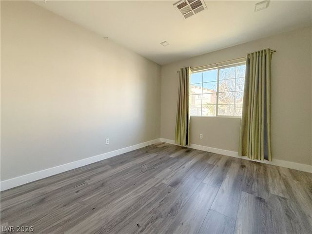 9362 Santa Fe Rose Street, Las Vegas, NV 89123