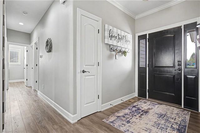 2315 NW Hedgewood Drive, Grain Valley, MO 64029