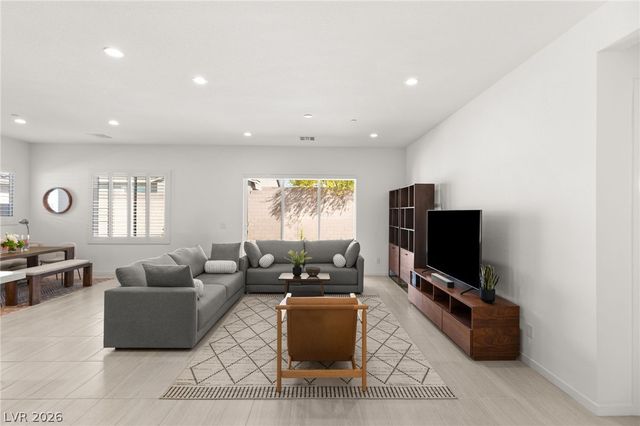 598 Desert Bluebell Court, Henderson, NV 89011