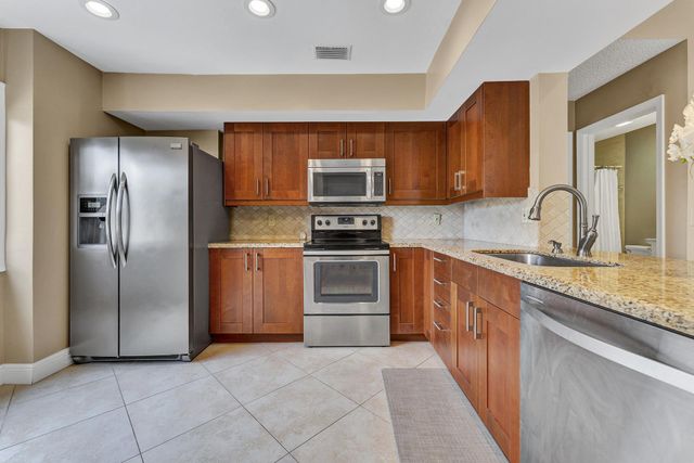 7888 Granada Place 904, Boca Raton, FL 33433