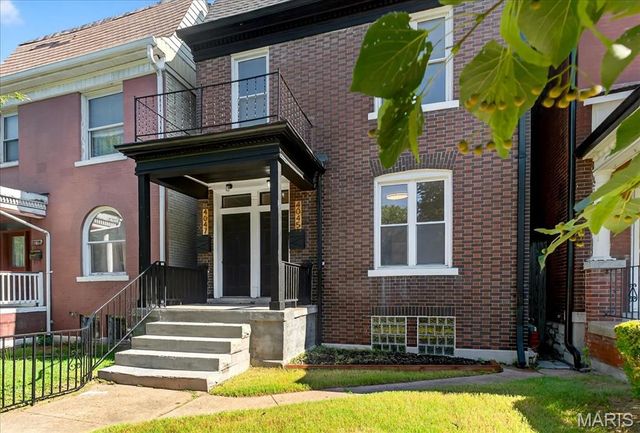 4045 Russell Boulevard 1, St Louis, MO 63110