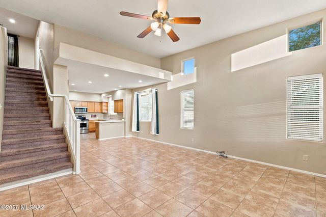 5104 E Calle Vista De Colores, Tucson, AZ 85711