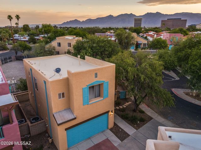 5104 E Calle Vista De Colores, Tucson, AZ 85711