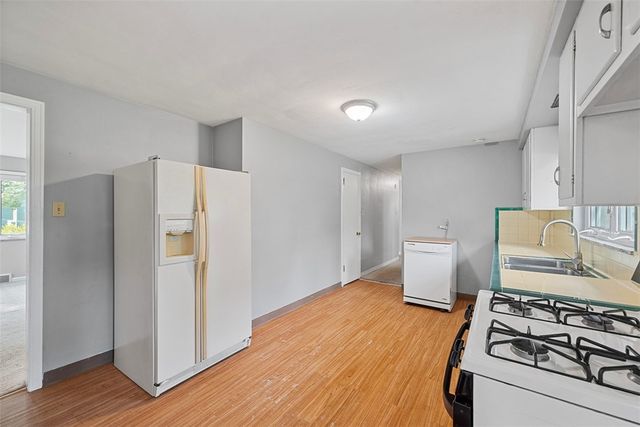 104 Meadow Rd, Shaler, PA 15116