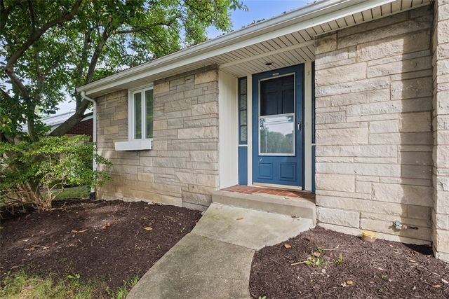 104 Meadow Rd, Shaler, PA 15116