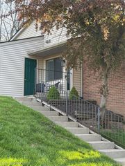 403 Water Tower Circle 92, Brighton, MI 48116
