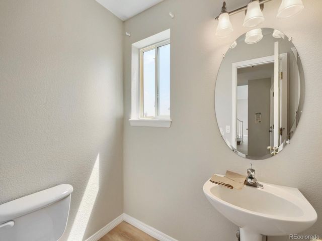 1921 Fringe Ct, Castle Rock, CO 80109