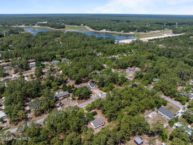 515 Mohawk Road, Southport, NC 28461