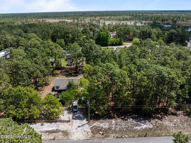 515 Mohawk Road, Southport, NC 28461