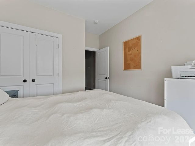 133 Capital Avenue E, Mooresville, NC 28117