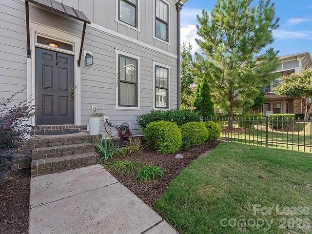 133 Capital Avenue E, Mooresville, NC 28117