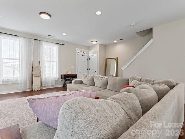 133 Capital Avenue E, Mooresville, NC 28117