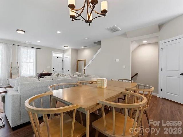 133 Capital Avenue E, Mooresville, NC 28117