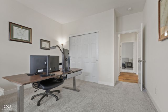 5691 Grosbeak Drive, Greenwood, IN 46143