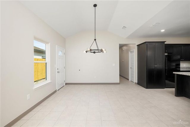 2418 N Valley Circle, La Feria, TX 78559