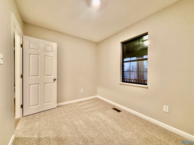 179 Hooper Drive, Boaz, AL 35956