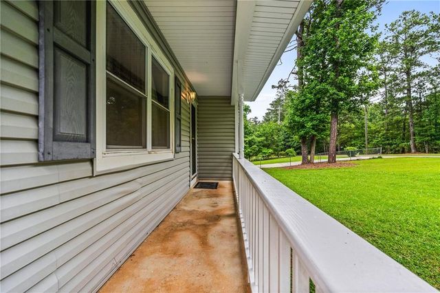 5610 N Allen Road, Mableton, GA 30126