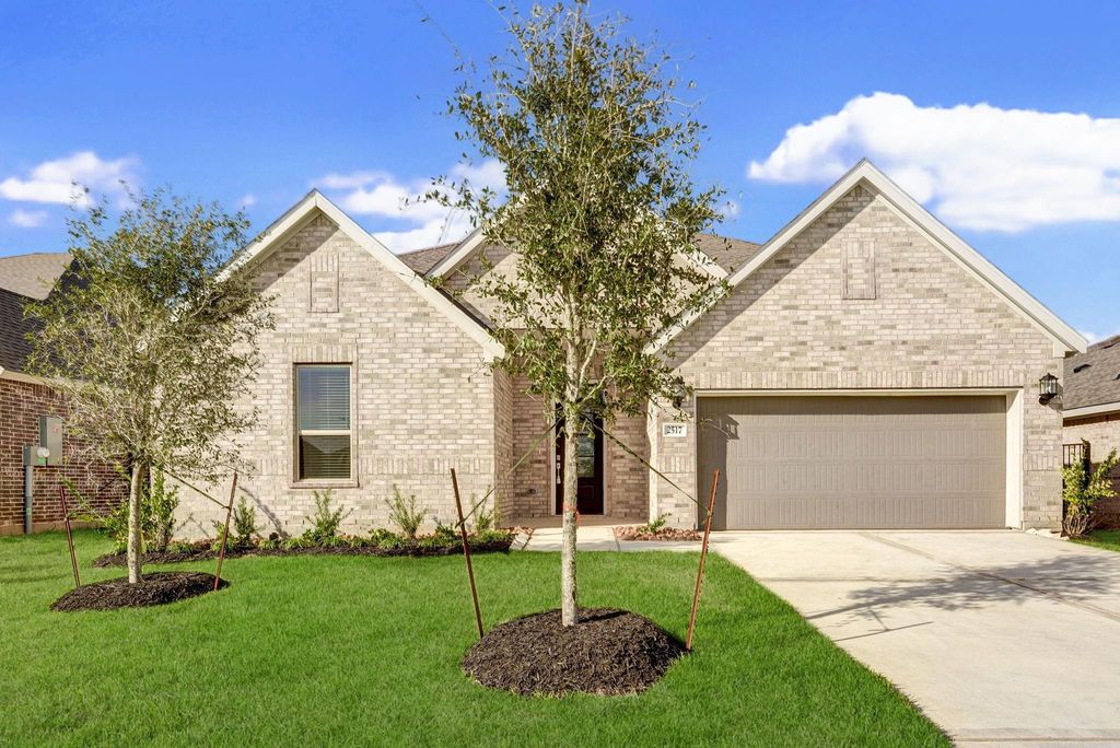 2517 Seneca Lake, Texas City, TX 77568