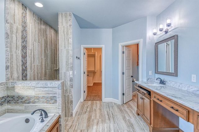 2548 Estates Drive, Goldsby, OK 73093