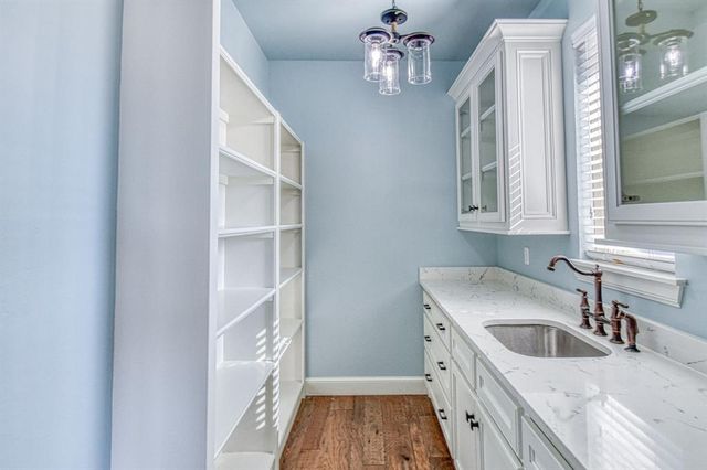 2548 Estates Drive, Goldsby, OK 73093