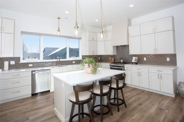 3305 Castle Pines Drive, Billings, MT 59101