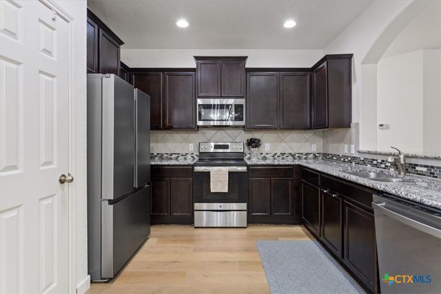 5647 Stonehaven Drive, Temple, TX 76502