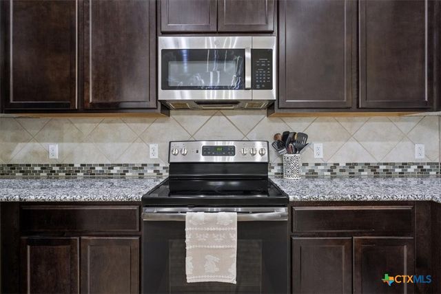 5647 Stonehaven Drive, Temple, TX 76502