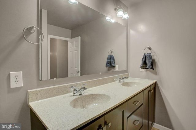 3552 MOUNTAIN SHADOW GARTH, Fayetteville, PA 17222