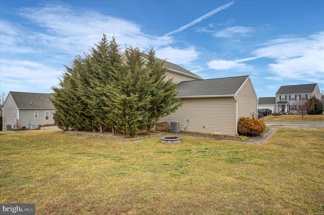 3552 MOUNTAIN SHADOW GARTH, Fayetteville, PA 17222