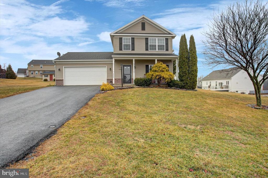 3552 MOUNTAIN SHADOW GARTH, Fayetteville, PA 17222