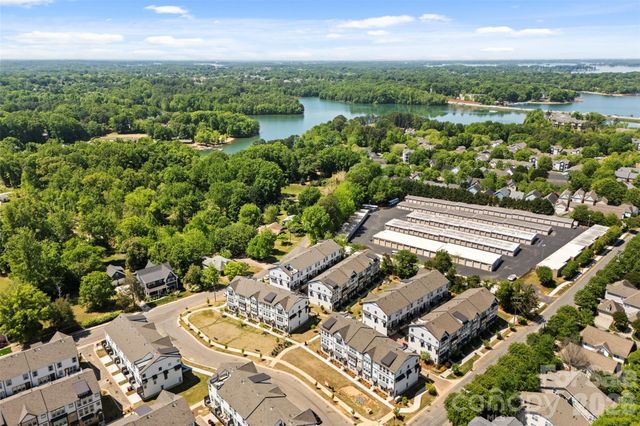 424 Catawba Avenue, Davidson, NC 28036