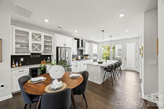 424 Catawba Avenue, Davidson, NC 28036