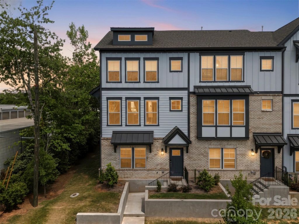 424 Catawba Avenue, Davidson, NC 28036