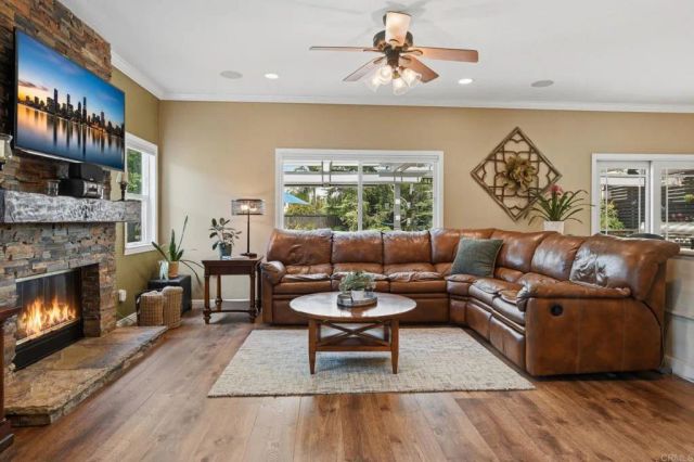 1614 Shire Avenue, Oceanside, CA 92057