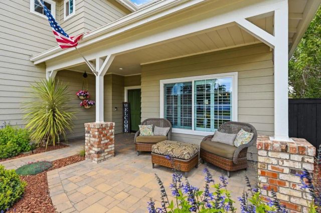 1614 Shire Avenue, Oceanside, CA 92057