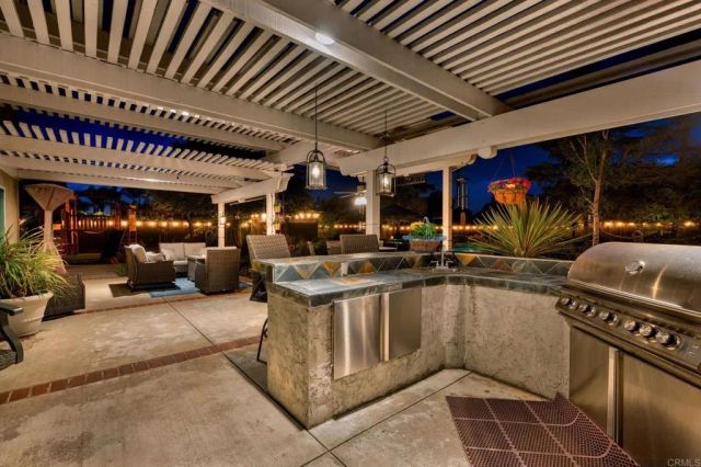 1614 Shire Avenue, Oceanside, CA 92057