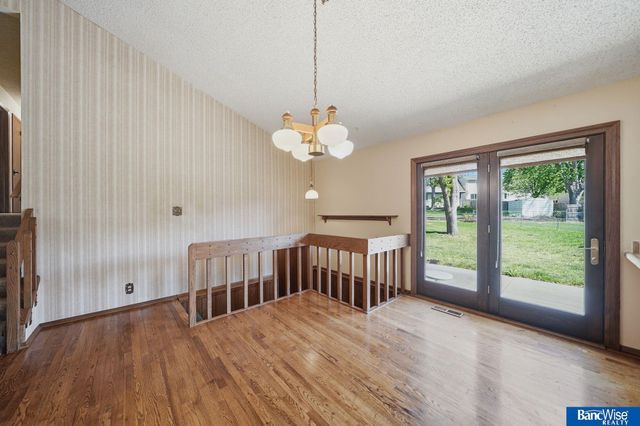 2810 N 73 Street, Lincoln, NE 68507