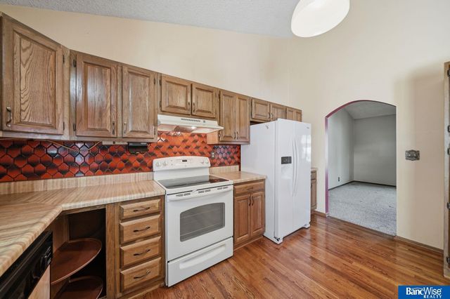 2810 N 73 Street, Lincoln, NE 68507