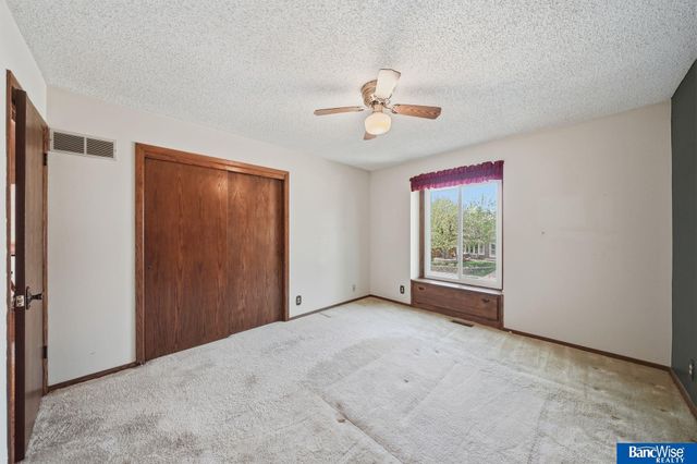 2810 N 73 Street, Lincoln, NE 68507