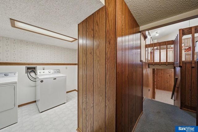 2810 N 73 Street, Lincoln, NE 68507