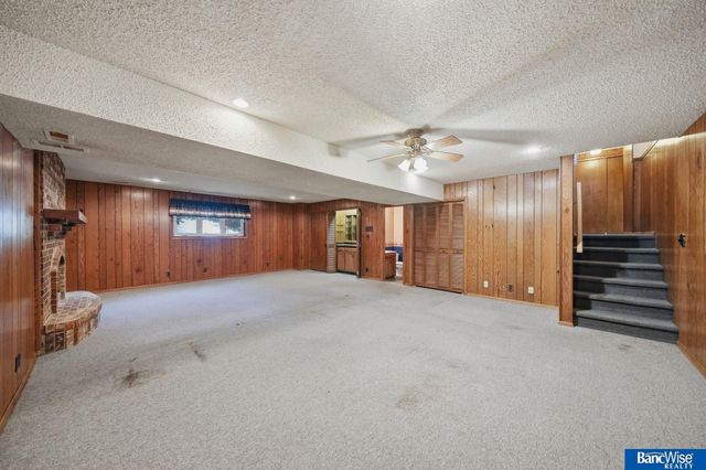 2810 N 73 Street, Lincoln, NE 68507