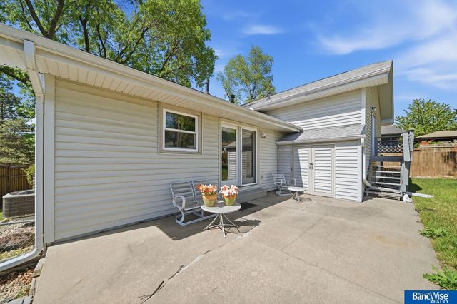 2810 N 73 Street, Lincoln, NE 68507