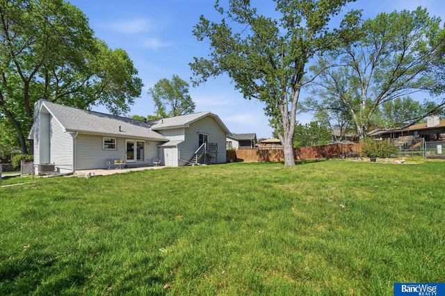 2810 N 73 Street, Lincoln, NE 68507