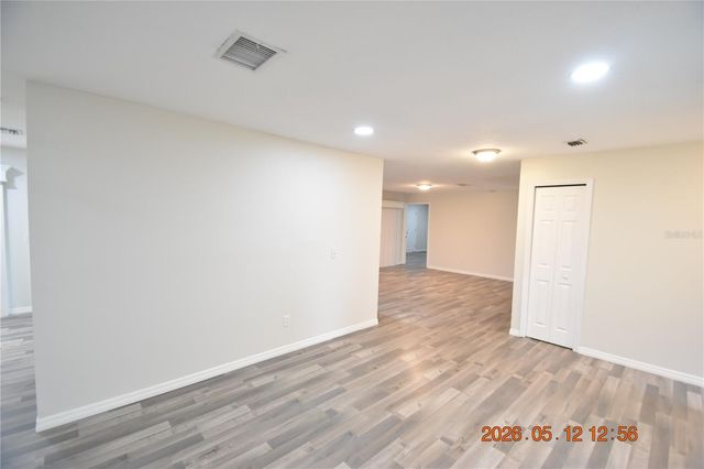 9107 CYPRESSWOOD CIRCLE, Tampa, FL 33647