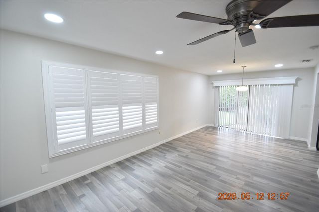 9107 CYPRESSWOOD CIRCLE, Tampa, FL 33647