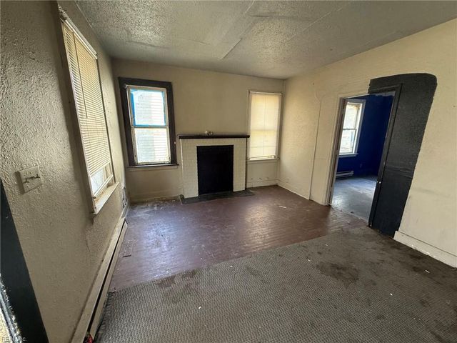 1925 Elm AVE, Portsmouth, VA 23704